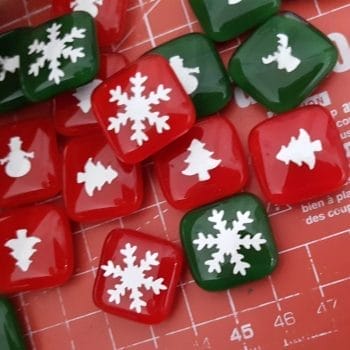 Red and Green Christmas Magnets